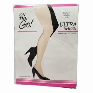 VTG On The Go Ultra Sheer Sandalfoot Pantyhose Size 3 Oatmeal USA Open Package
